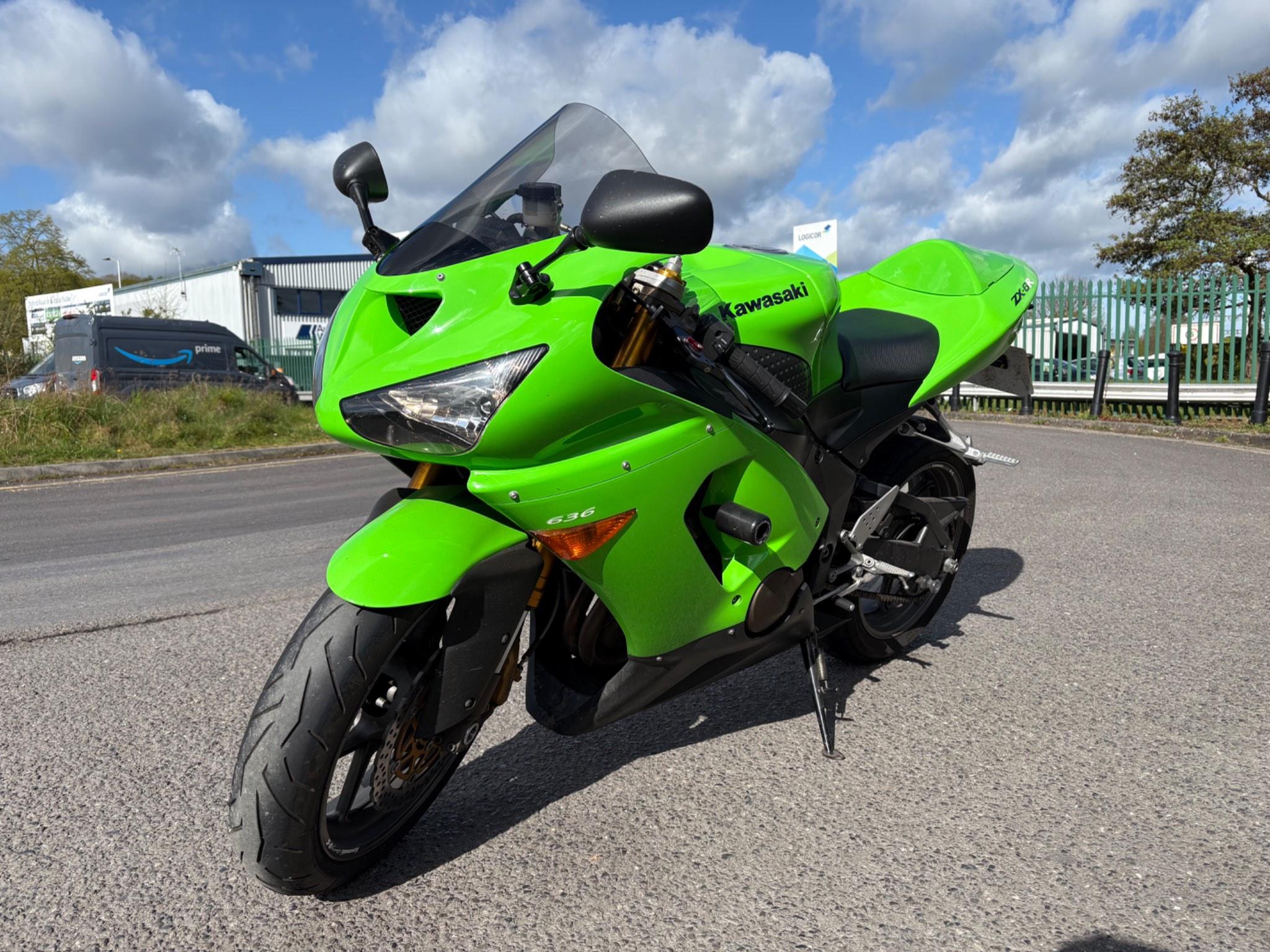 Kawasaki bikes for sale in Reading | AutoTrader Bikes Kawasaki bikes for sale in Reading | AutoTrader Bikes